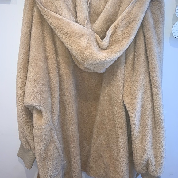 soft bear jacket - Picture 2 of 3